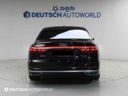 Audi A8 — photo 05