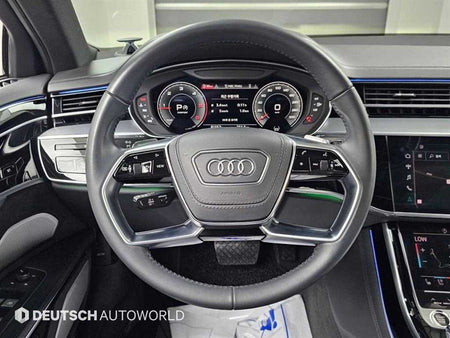 Audi A8 — photo 14