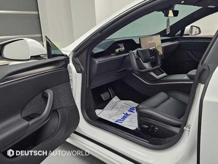 Tesla Model S — photo 11