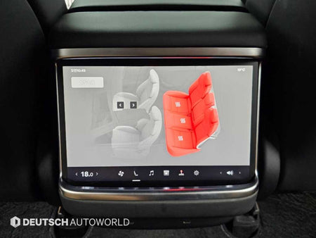 Tesla Model S — photo 16