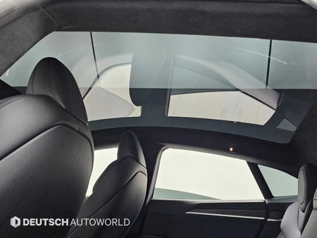Tesla Model S — photo 18