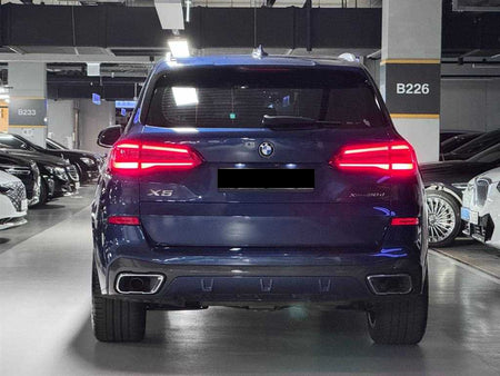 BMW X5 — photo 02