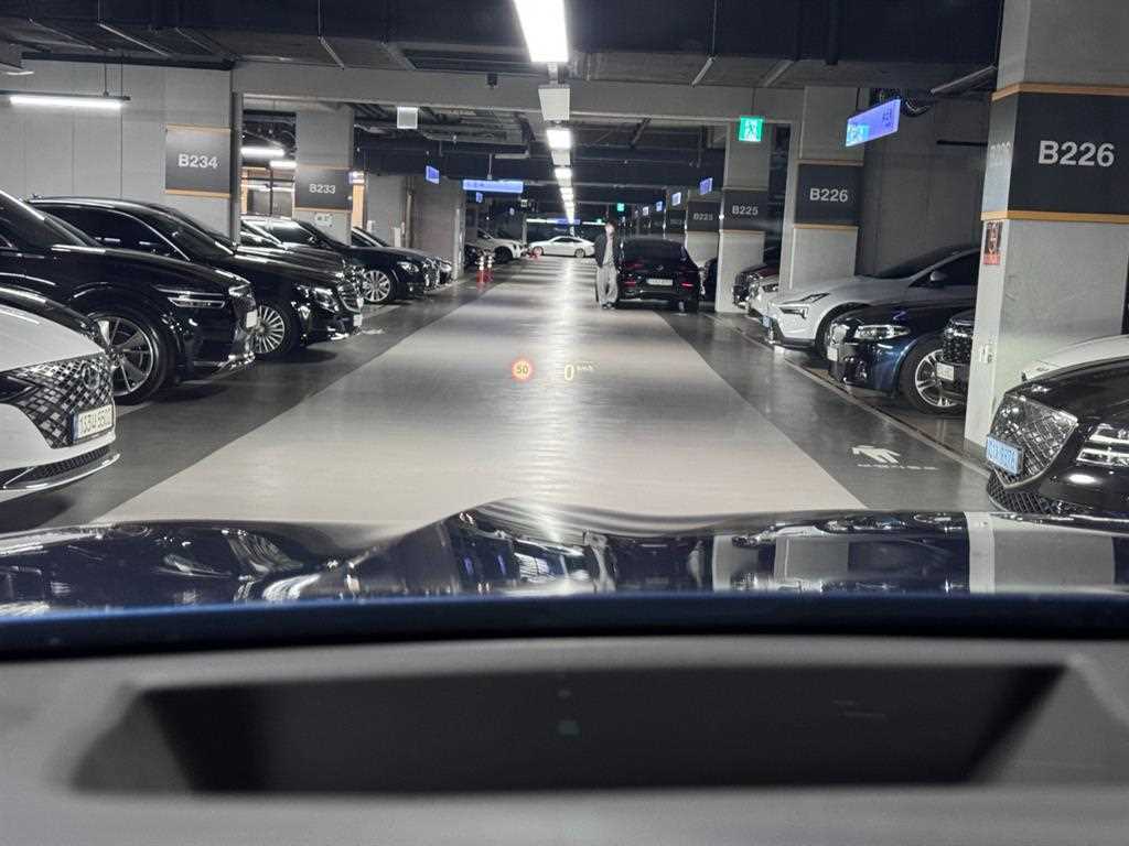 BMW X5 — photo 15