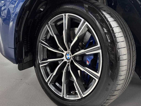 BMW X5 — photo 20