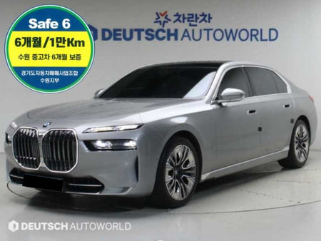 BMW 7-Series — photo 01