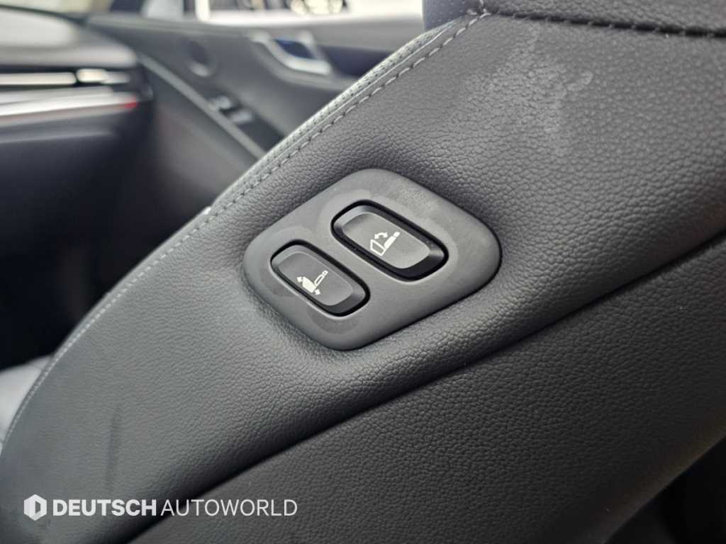 Genesis G80 — photo 18