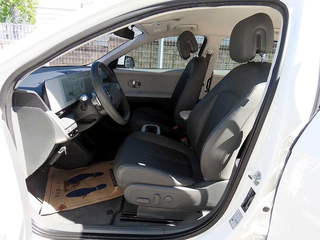 Hyundai Ioniq5 — photo 05