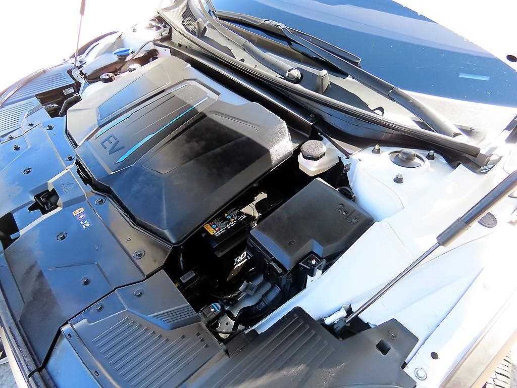 Hyundai Ioniq5 — photo 19