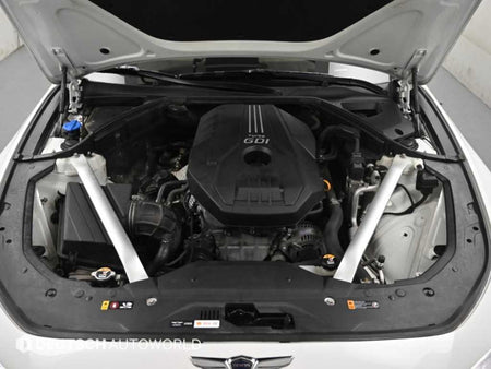 Genesis G70 — photo 06