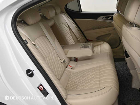 Genesis G70 — photo 12