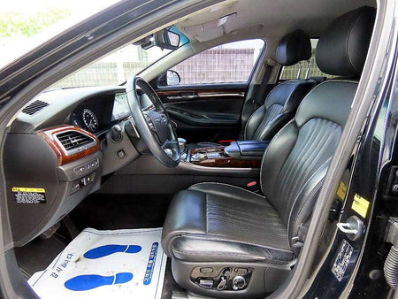 Genesis EQ900 — photo 05