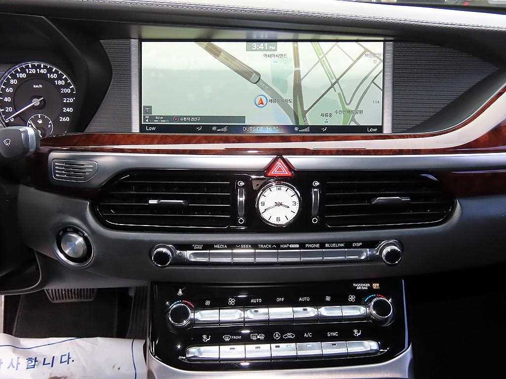 Genesis EQ900 — photo 14