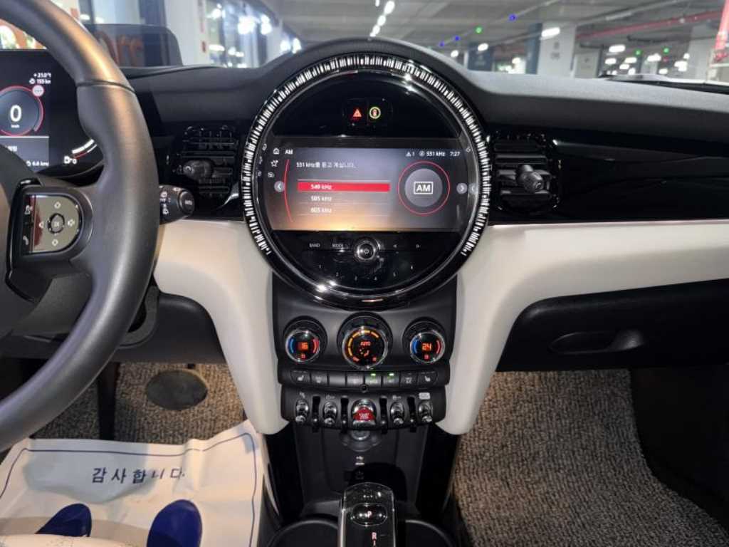 Mini Cooper — photo 15