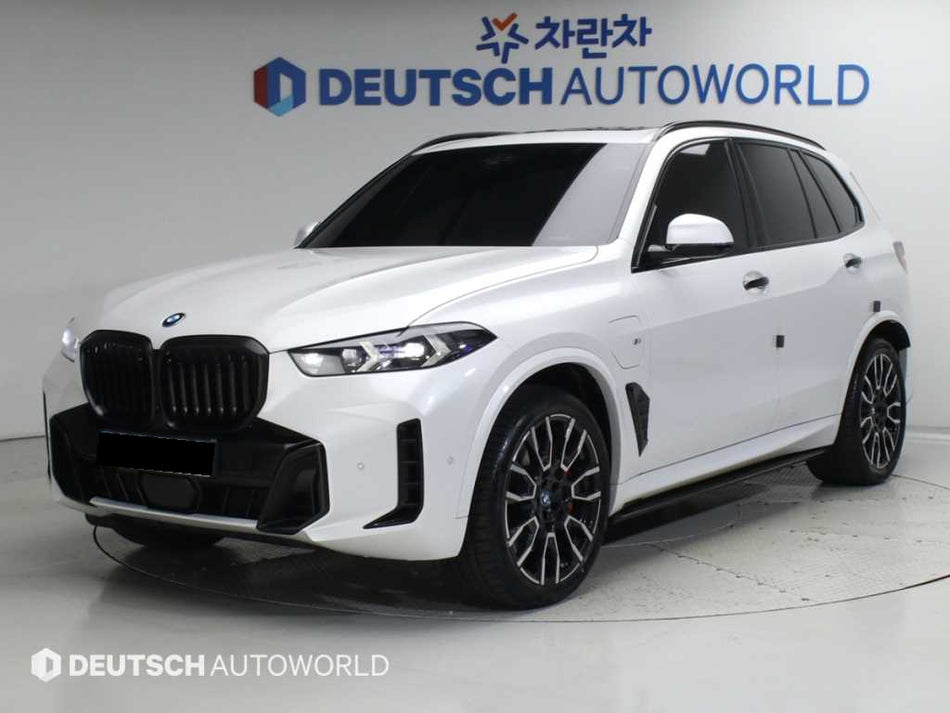 BMW X5 — photo 01