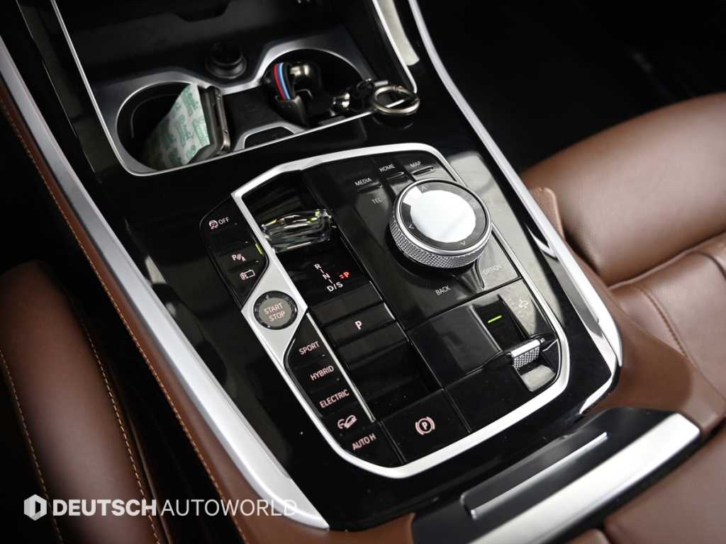 BMW X5 — photo 09
