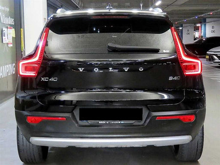 Volvo XC40 — photo 05