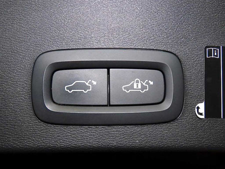 Volvo XC40 — photo 16