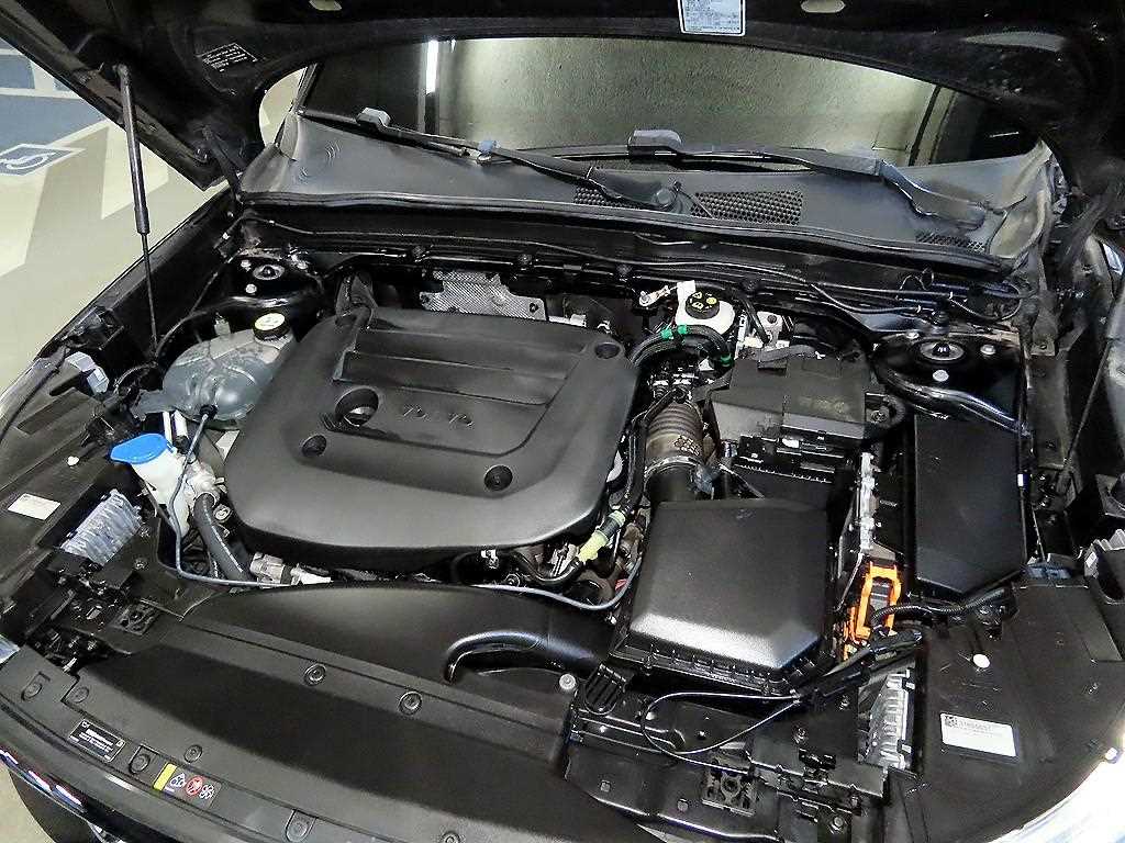 Volvo XC40 — photo 19