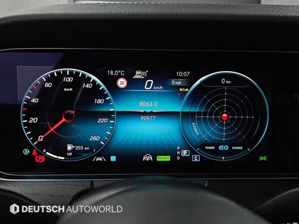 Mercedes-Benz CLS-Class — photo 08