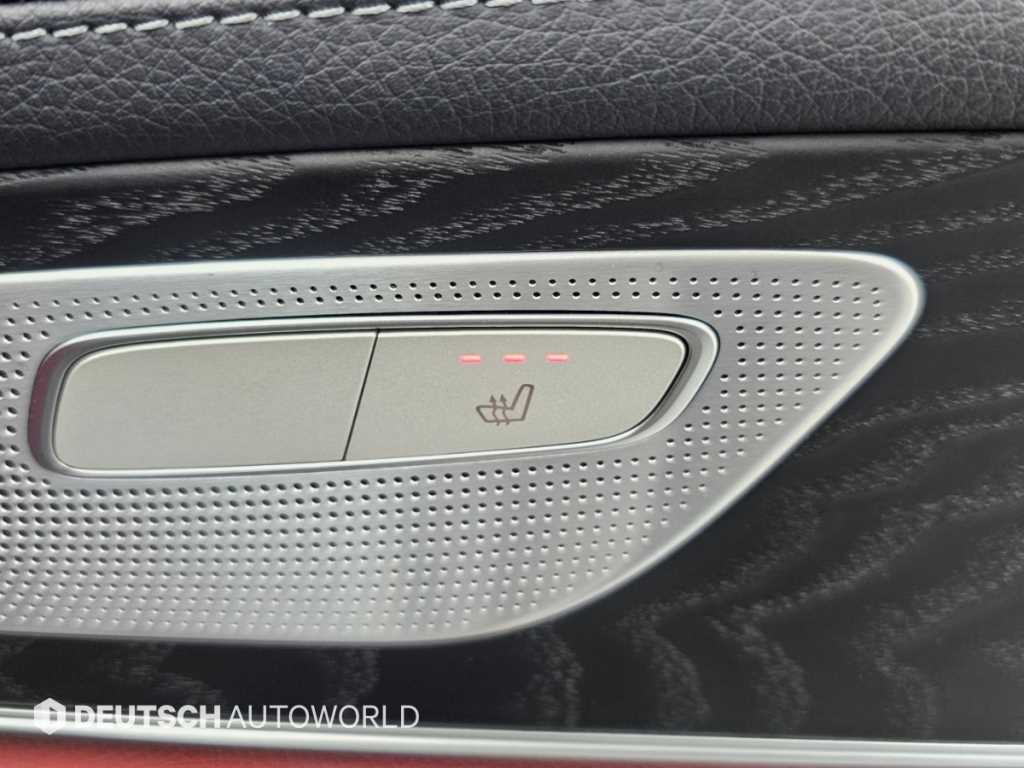 Mercedes-Benz CLS-Class — photo 16