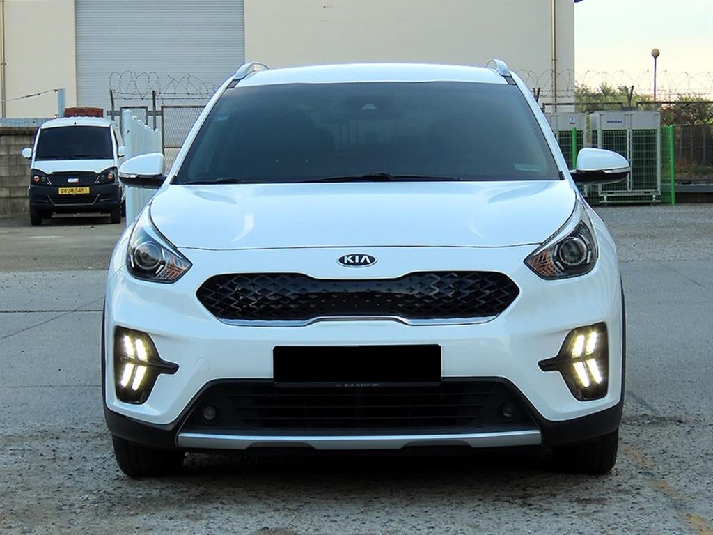 Kia Niro — photo 01