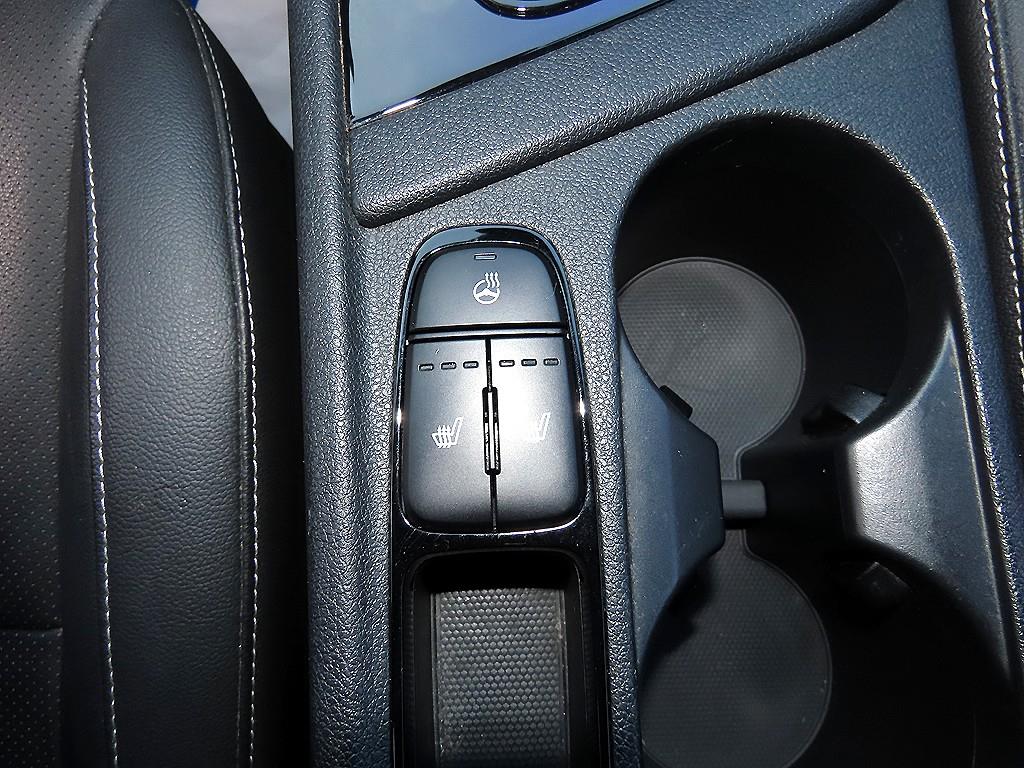 Kia Niro — photo 14
