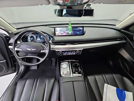 Genesis G80 — photo 07