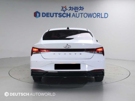 Hyundai Avante — photo 04