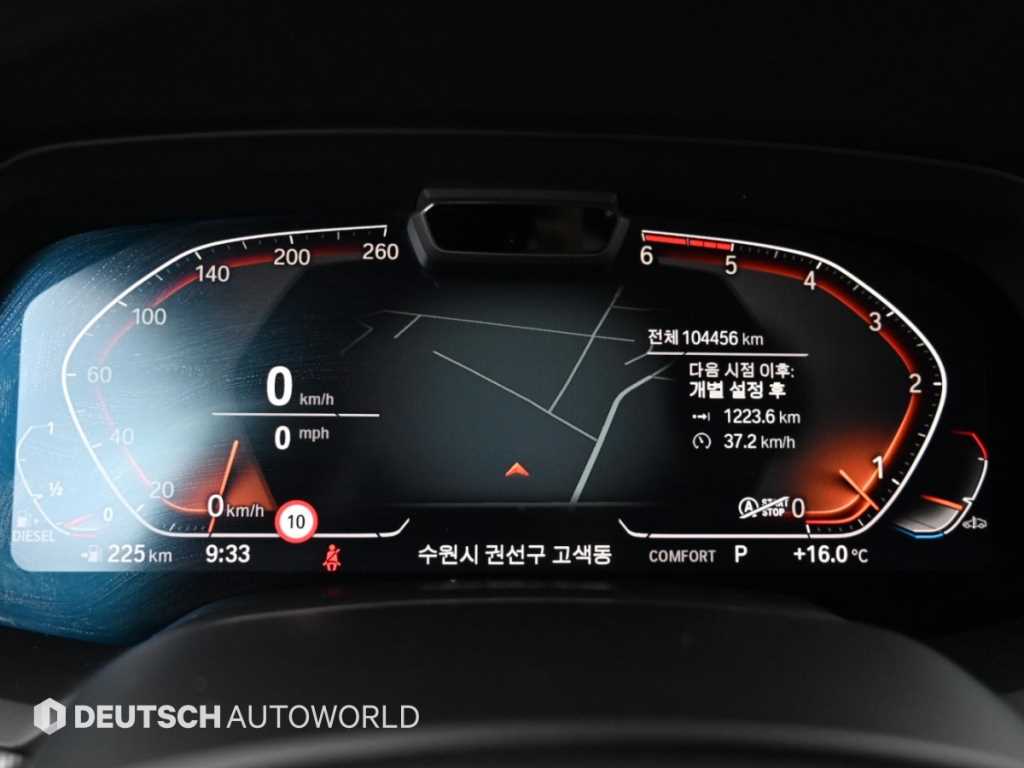 BMW X6 — photo 09