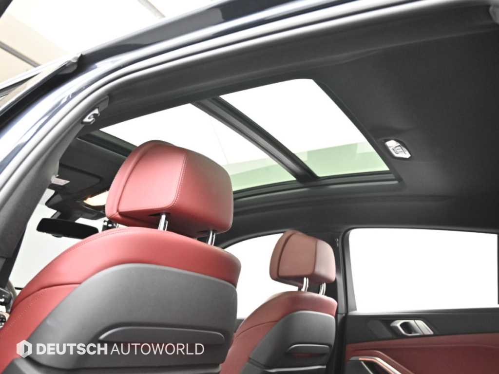 BMW X6 — photo 11