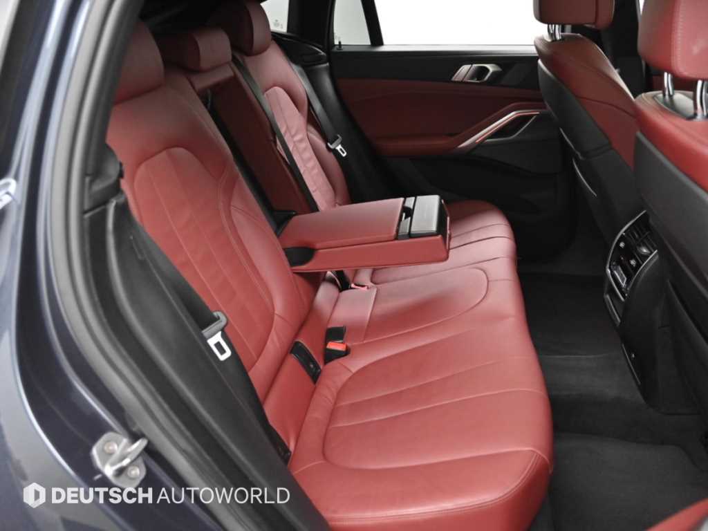 BMW X6 — photo 13