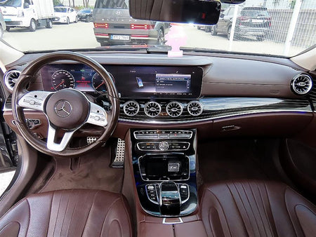 Mercedes-Benz CLS-Class — photo 07