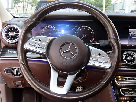 Mercedes-Benz CLS-Class — photo 08