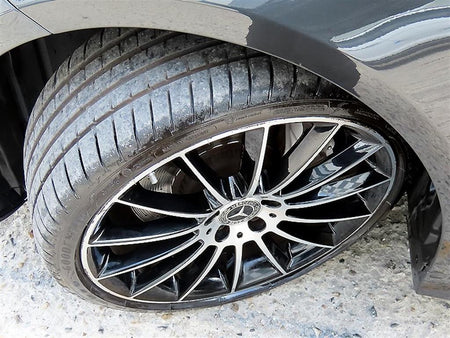 Mercedes-Benz CLS-Class — photo 20