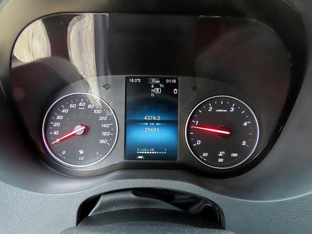 Mercedes-Benz Sprinter — photo 09