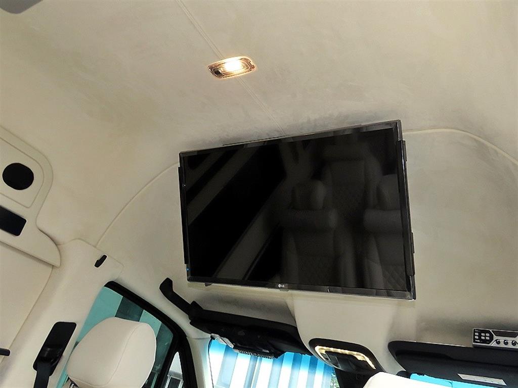 Mercedes-Benz Sprinter — photo 13