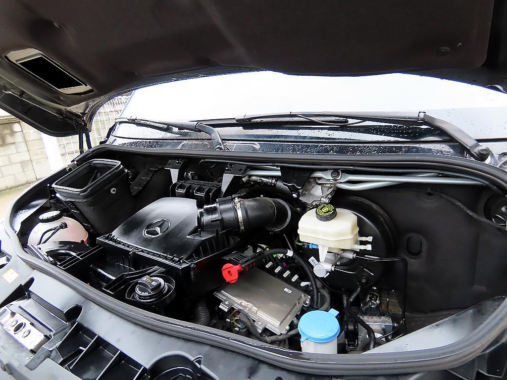 Mercedes-Benz Sprinter — photo 19