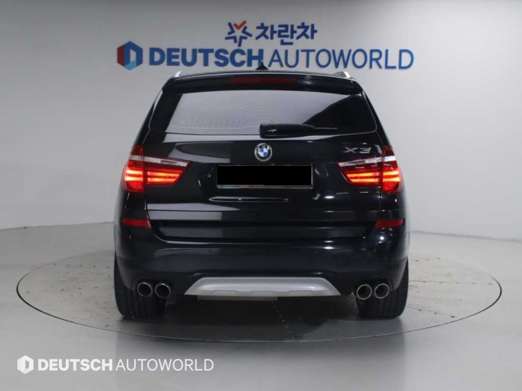 BMW X3 — photo 04
