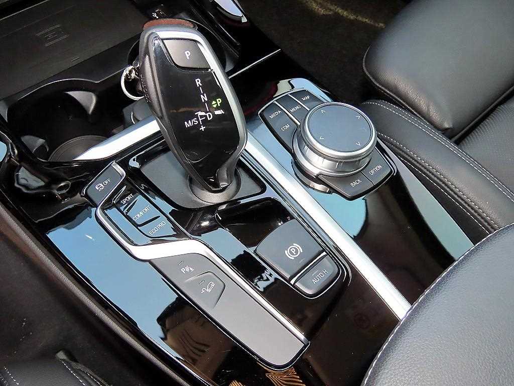 BMW X3 — photo 11