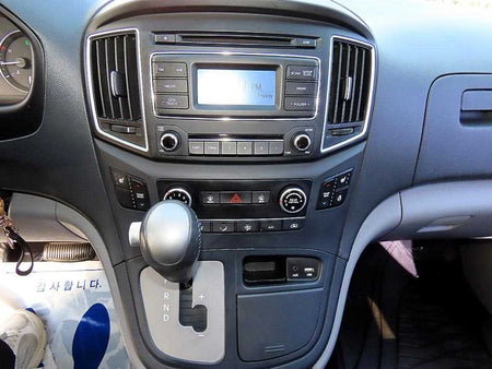 Hyundai Starex — photo 14