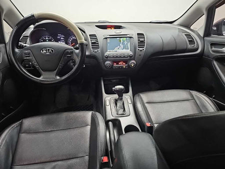 Kia K3 — photo 07