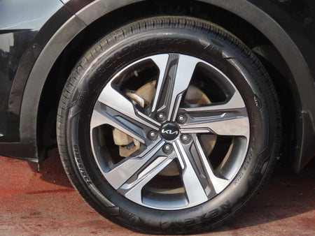 Kia Sorento — photo 20