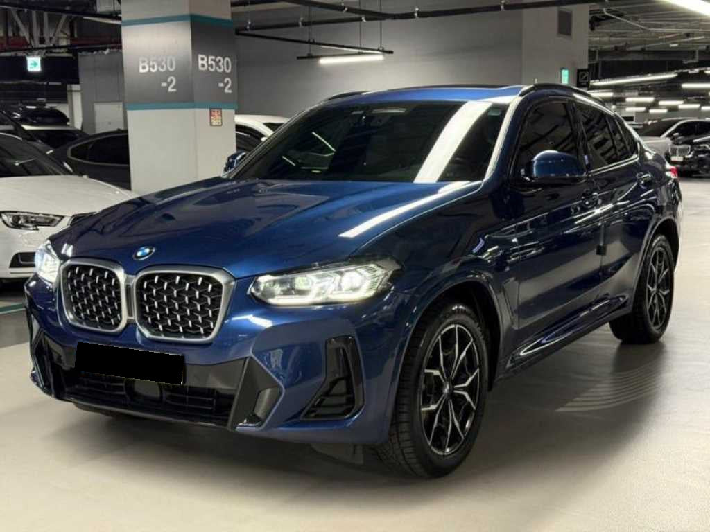 BMW X4 — photo 01
