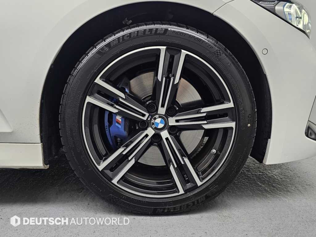 BMW 3-Series — photo 05