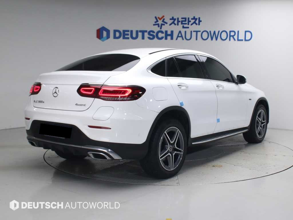 Mercedes-Benz GLC-Class — photo 02