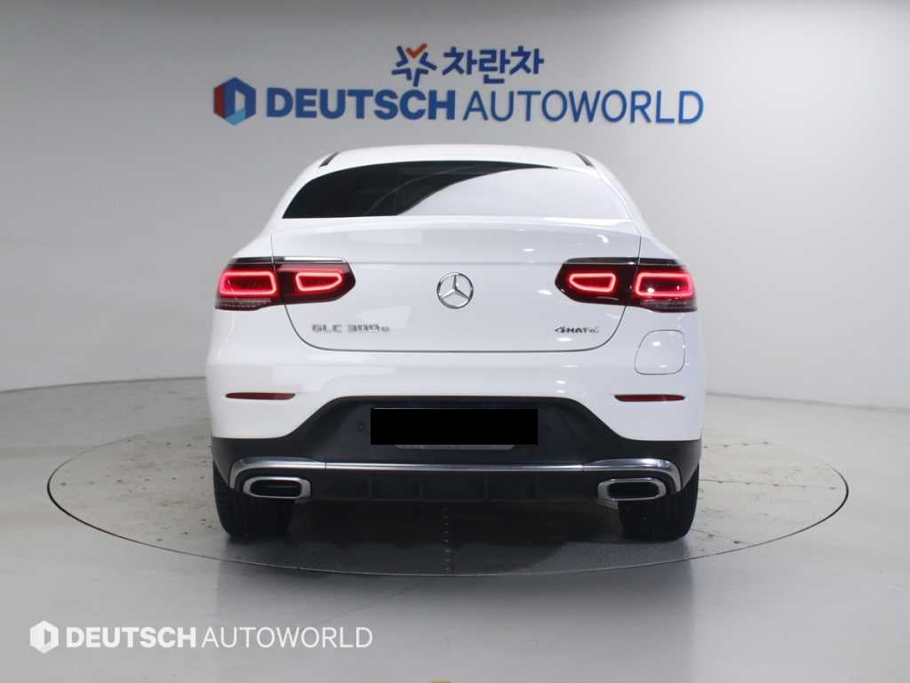 Mercedes-Benz GLC-Class — photo 04