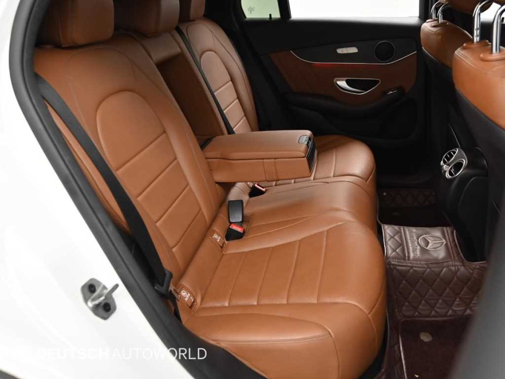 Mercedes-Benz GLC-Class — photo 12