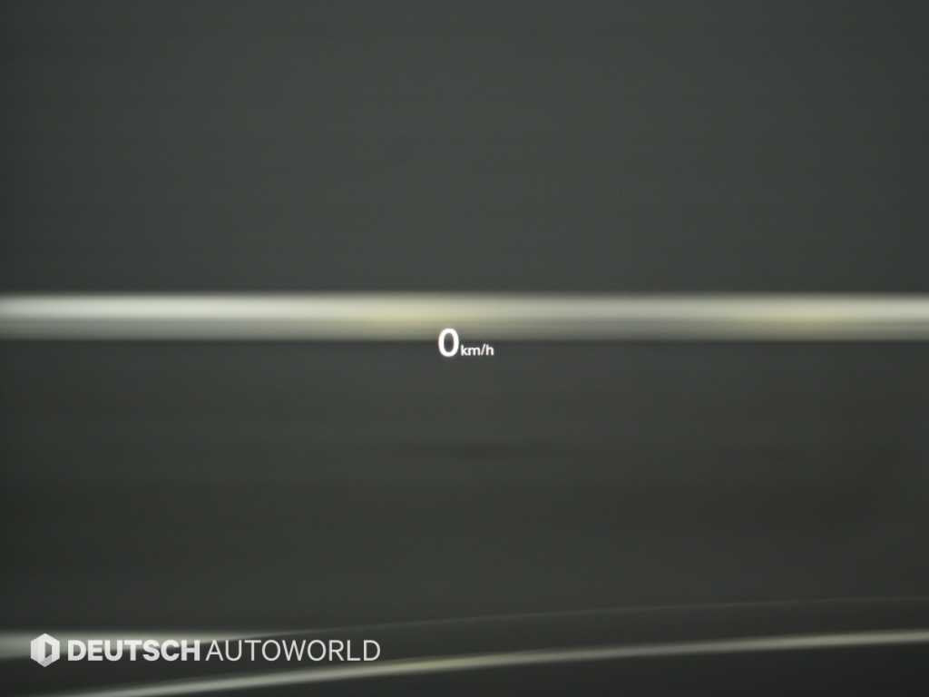 Audi A8 — photo 18