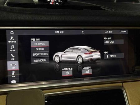 Porsche Panamera — photo 14