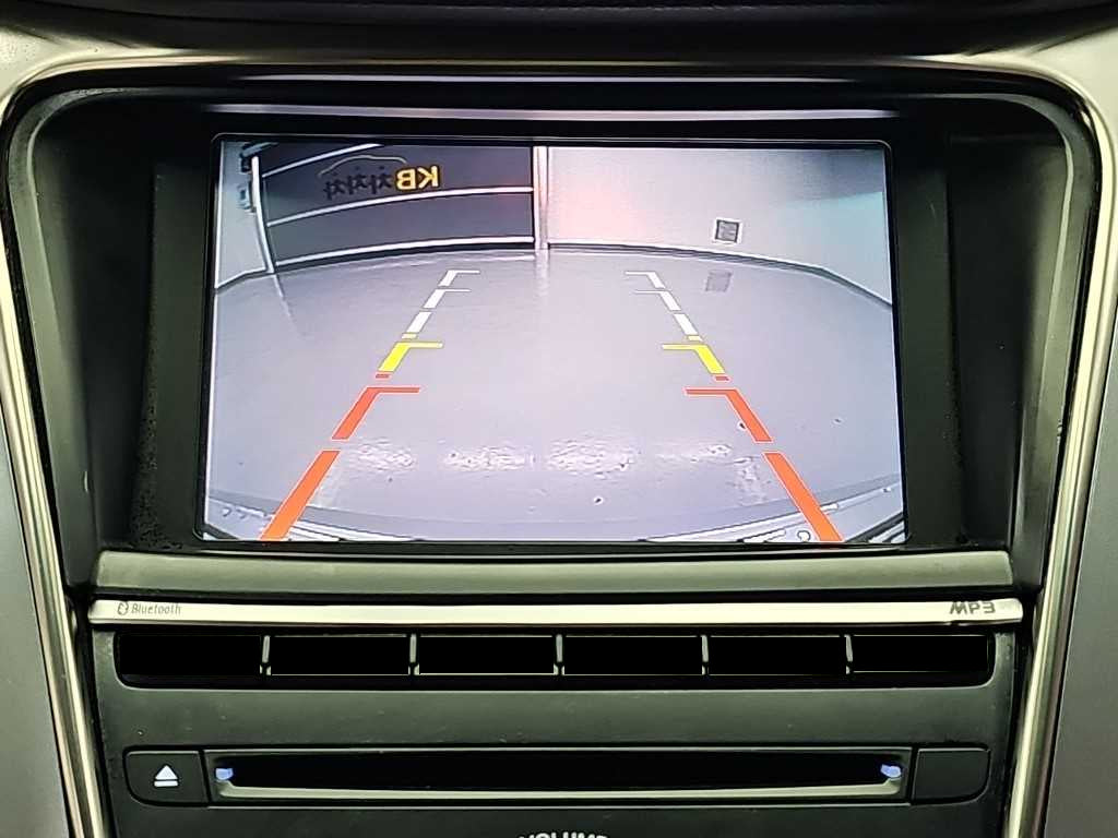 Hyundai Grandeur — photo 16